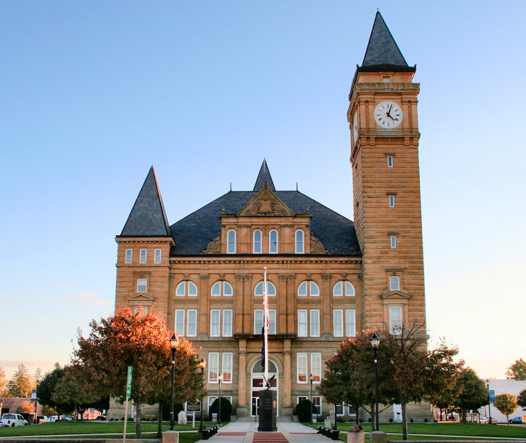 Tipton courthouse facade